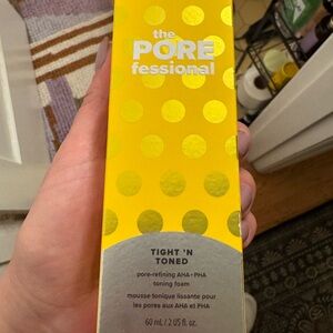 UNOPENED POREfessional Tight ‘N Toned Pore Refining AHA + PHA Toning Foam